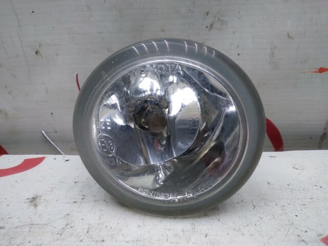 Туманка TOYOTA Allion 