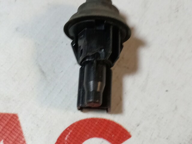 Концевик двери RENAULT Duster 