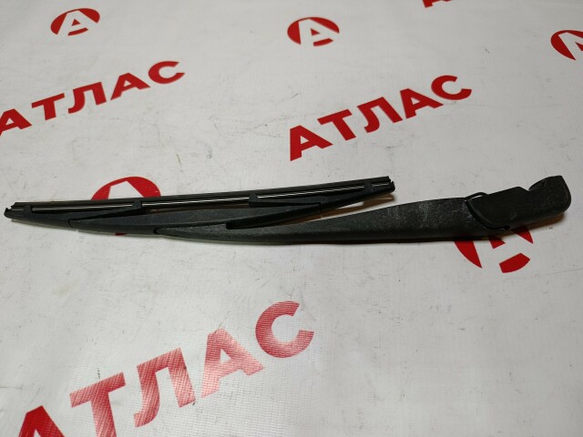 Дворник двери багажника HONDA Stream 