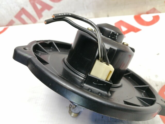 Моторчик печки TOYOTA Corolla Runx 