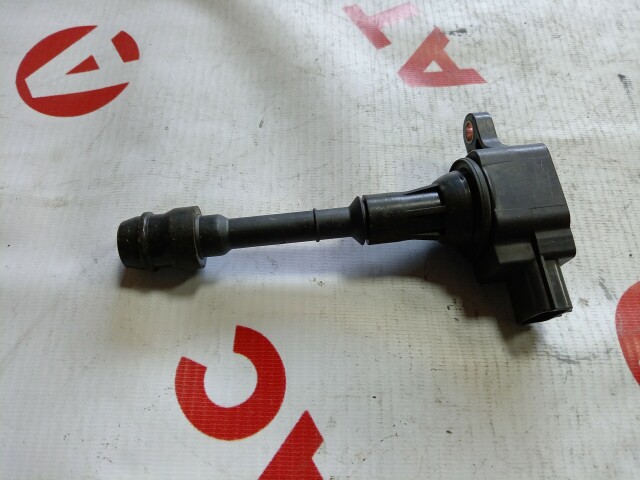 Катушка зажигания NISSAN Serena QR20-DE