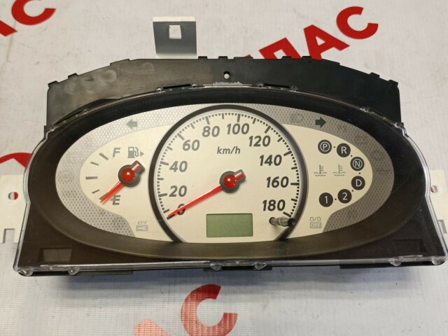 Щиток приборов NISSAN March 