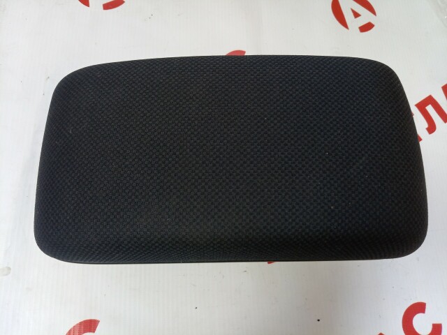 Подлокотник TOYOTA Corolla Fielder 