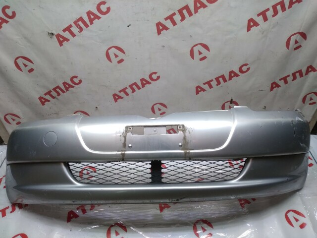 Бампер передний TOYOTA Vitz 