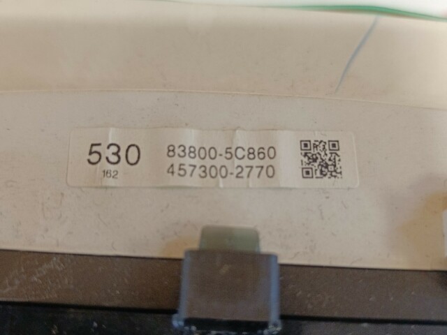 Щиток приборов TOYOTA Vitz 