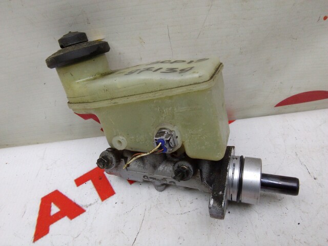 Главный тормозной цилиндр TOYOTA Vitz 