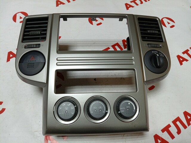 Блок управления печкой и кондиционером NISSAN X-Trail 