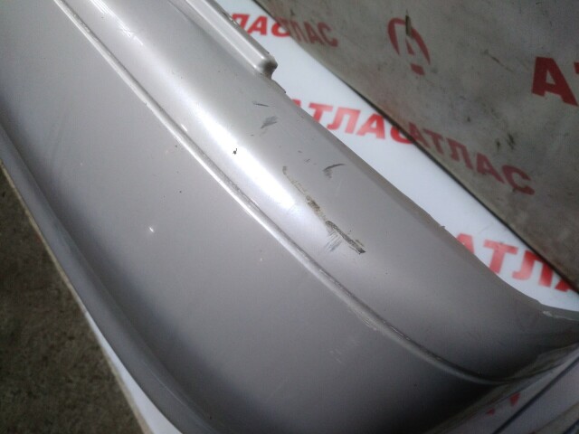 Бампер задний TOYOTA Corolla 