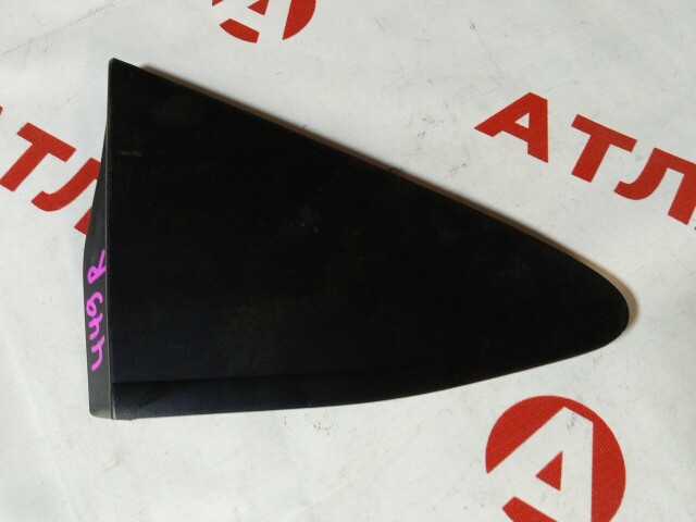 Уголок двери TOYOTA Vitz 