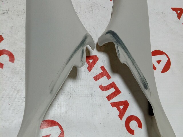 Обшивка стойки кузова TOYOTA Avensis 