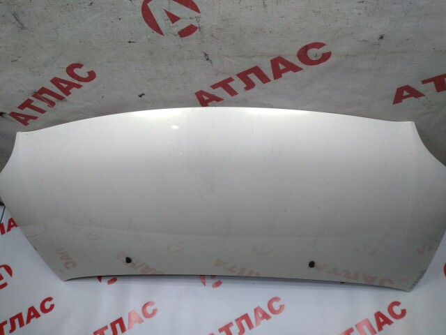 Капот TOYOTA Ist 