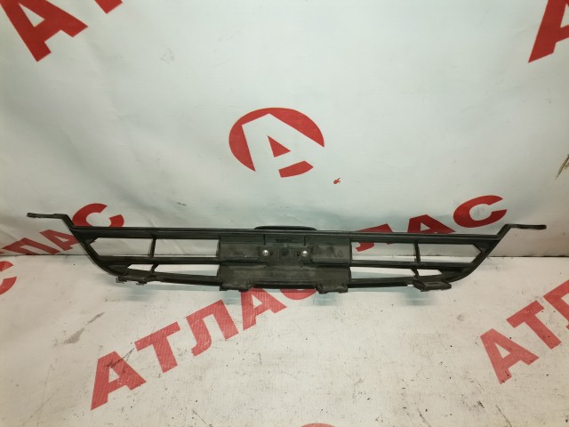 Решетка радиатора HONDA Accord 