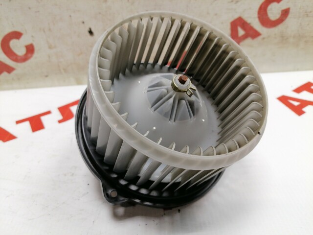 Моторчик печки TOYOTA Corolla Runx 