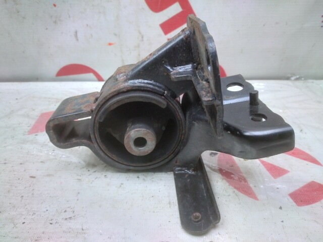 Подушка ДВС TOYOTA Sprinter 5A-FE