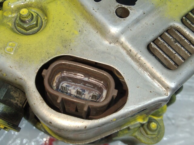 Генератор TOYOTA Corolla 5A-FE