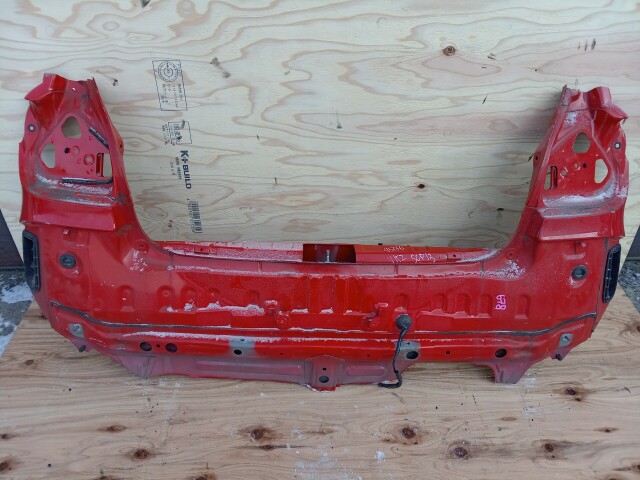 Задняя панель TOYOTA Vitz 