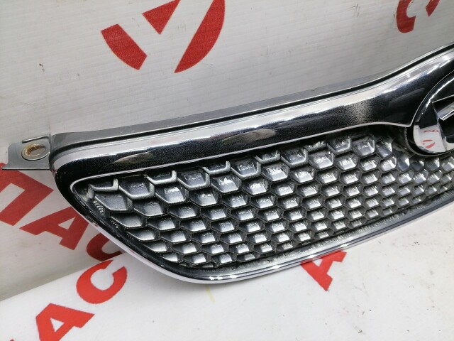 Решетка радиатора TOYOTA Corolla Fielder 