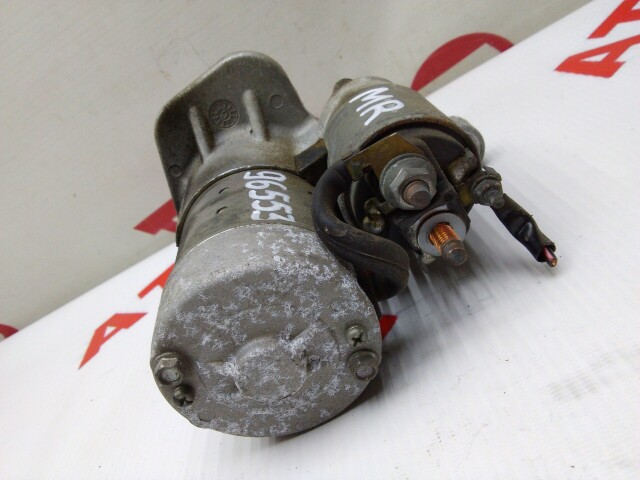 Стартер NISSAN Dualis MR20-DE