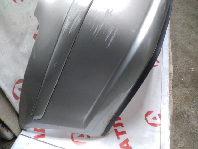 Бампер задний TOYOTA Avensis 