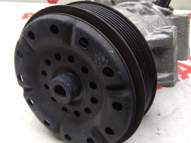 Компрессор кондиционера TOYOTA Avensis 2AZ-FSE