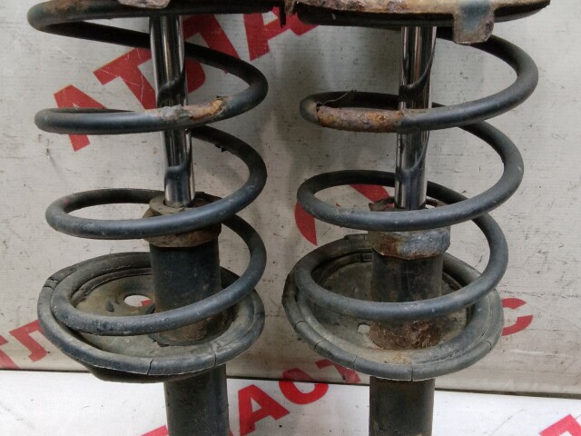 Стойка TOYOTA Corolla Spacio 