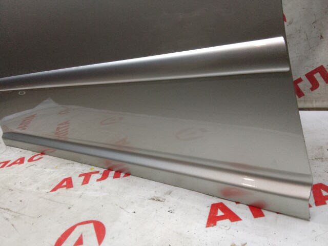 Дверь TOYOTA Avensis 