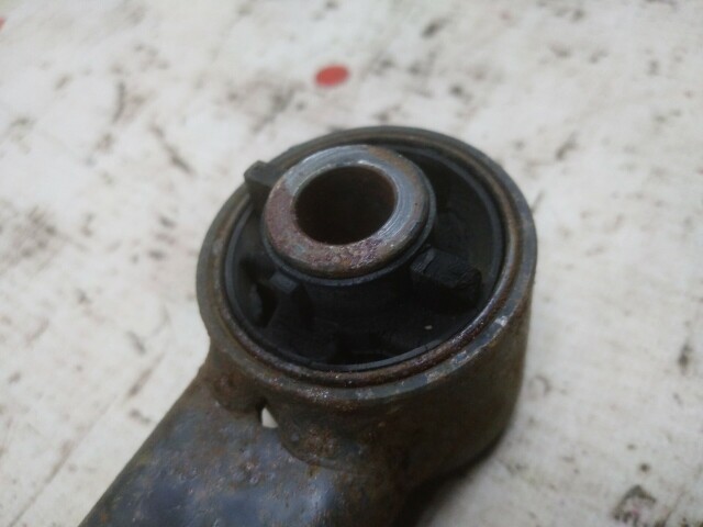 Тяга MAZDA Premacy 