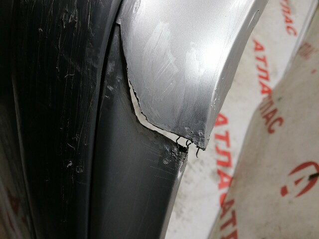 Бампер задний NISSAN Sunny 