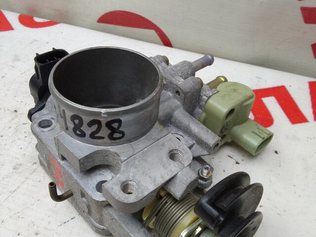 Дроссельная заслонка TOYOTA Caldina 7A-FE