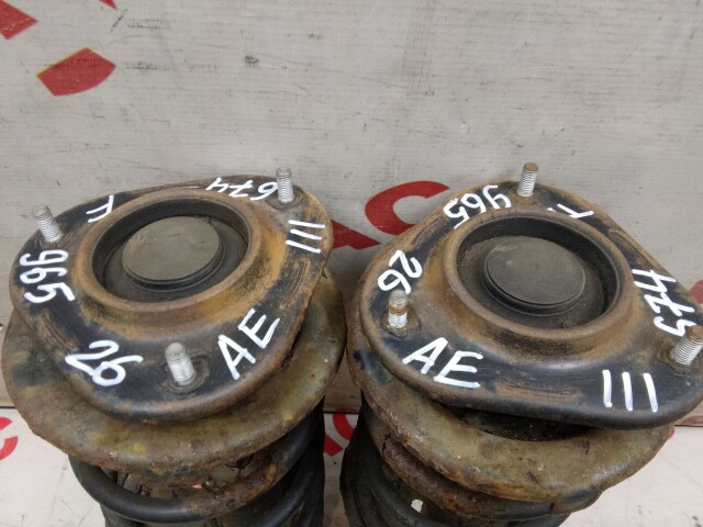 Стойка TOYOTA Corolla Spacio 