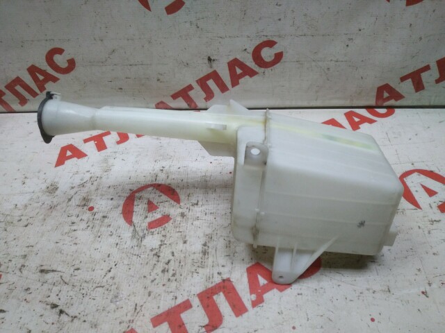 Бачок омывателя TOYOTA Premio 