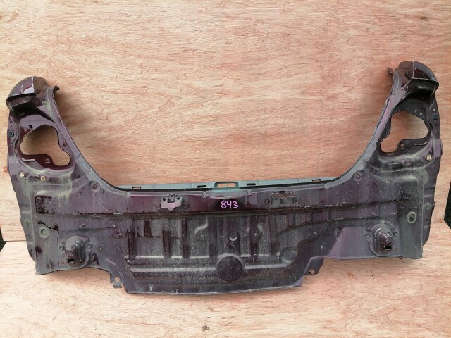 Задняя панель TOYOTA Corolla Axio 