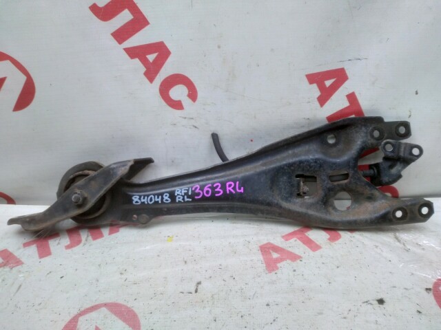 Рычаг HONDA Stepwgn 