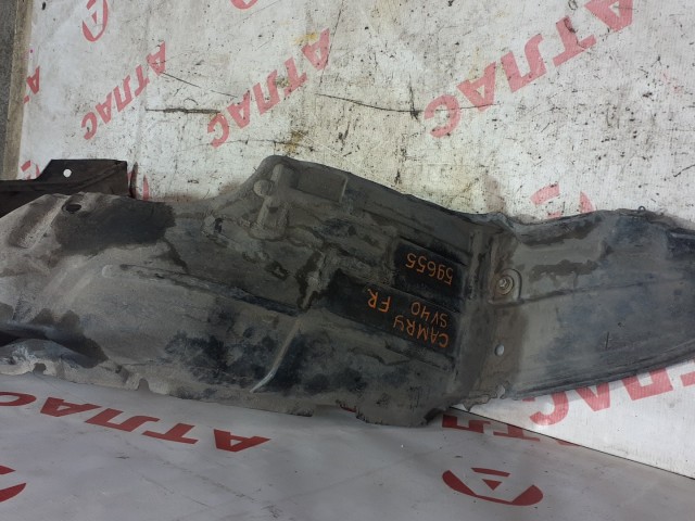 Подкрылок TOYOTA Camry 