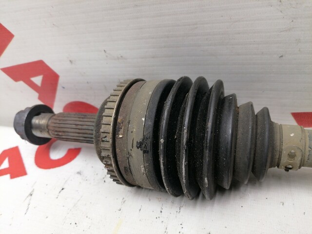 Привод длинный TOYOTA Vitz 