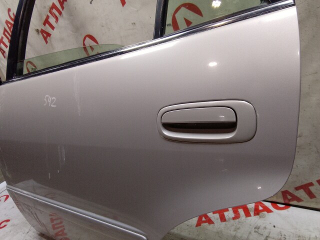 Дверь TOYOTA Corolla 