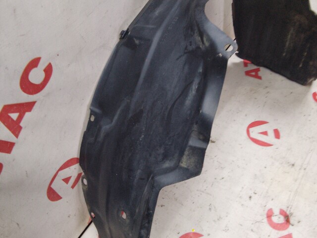 Подкрылок NISSAN Avenir 