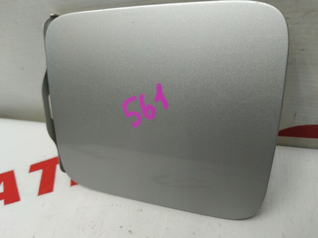 Лючок бензобака NISSAN Wingroad 