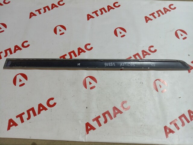 Молдинг TOYOTA Avensis 