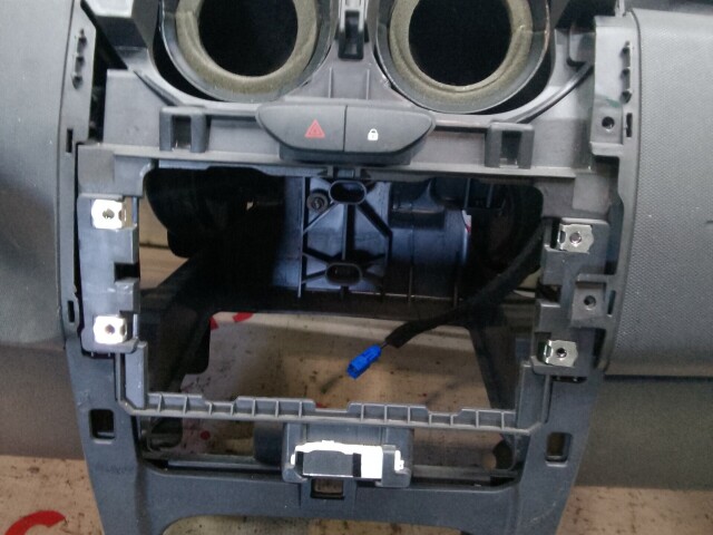 Торпедо RENAULT Duster 