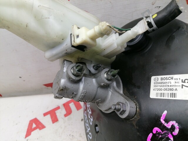 Вакуум TOYOTA Corolla 