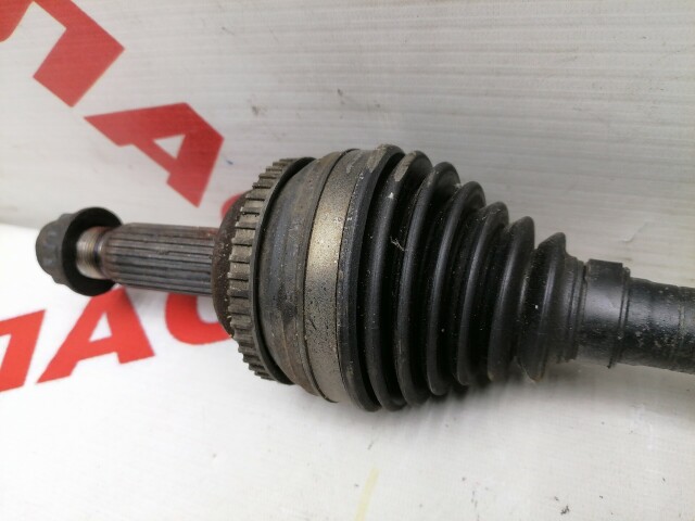 Привод длинный TOYOTA Corolla 