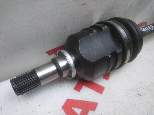 Привод короткий TOYOTA Sprinter 