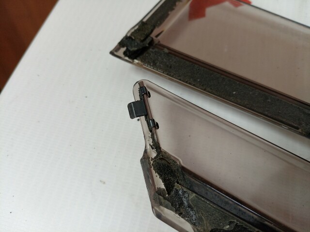 Ветровик TOYOTA Camry 