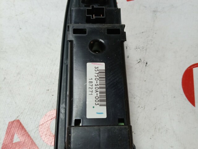 Блок управления стеклоподъемниками HONDA Accord 