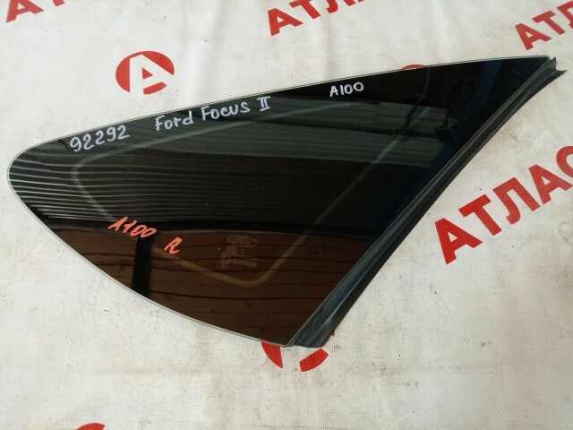 Стекло собачатника FORD Focus II 