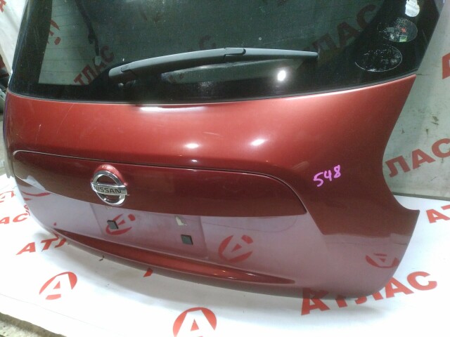 Дверь багажника NISSAN Juke 