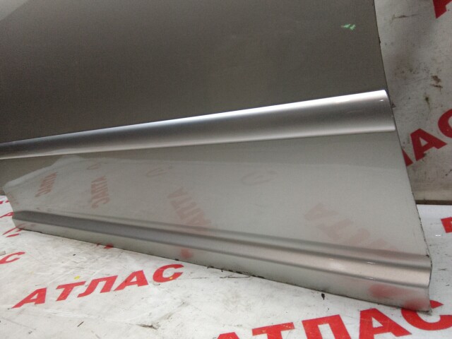 Дверь TOYOTA Avensis 