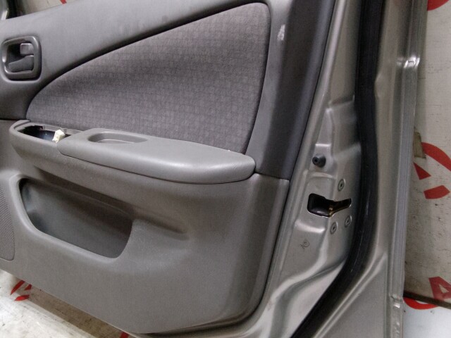 Дверь NISSAN Sunny 