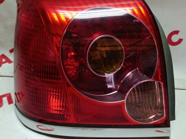 Стоп TOYOTA Avensis 